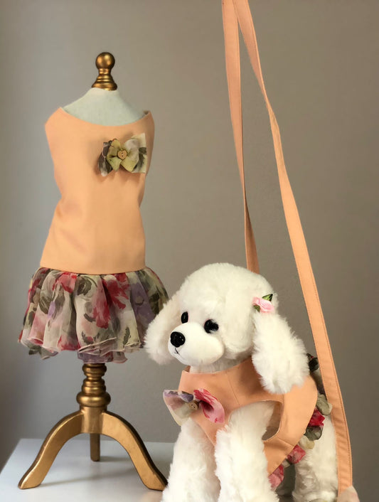 Tailored dress for dogs in cadí and chiffon with matching harness - Italian High Fashion for Pets