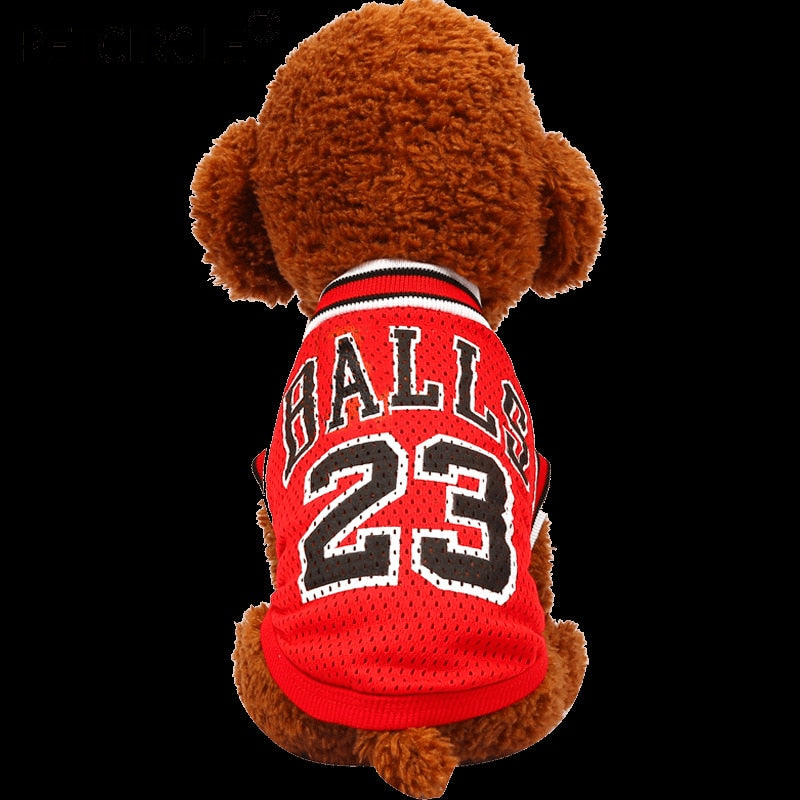 Basketball model summer jersey. Lightweight and breathable perforated fabric. Summer clothing for dogs, cats and pets
