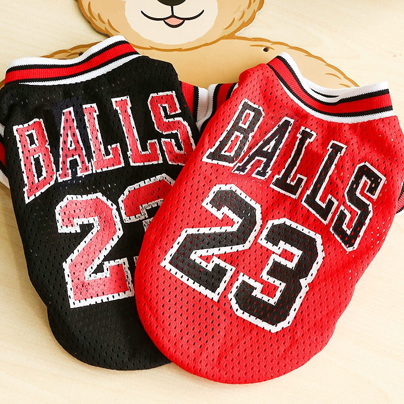 Basketball model summer jersey. Lightweight and breathable perforated fabric. Summer clothing for dogs, cats and pets