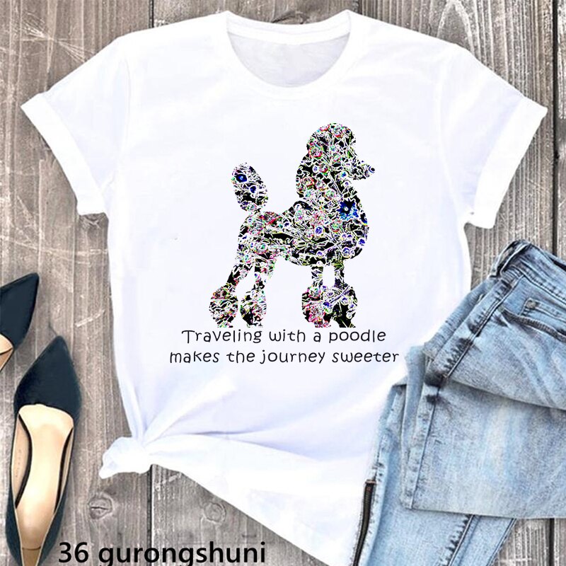 100% cotton t-shirt with poodle print for all barbel mothers. Casual-chic clothing.
